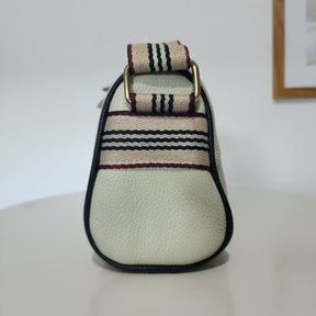 Bolsa Feminina de Couro Legítimo Rose